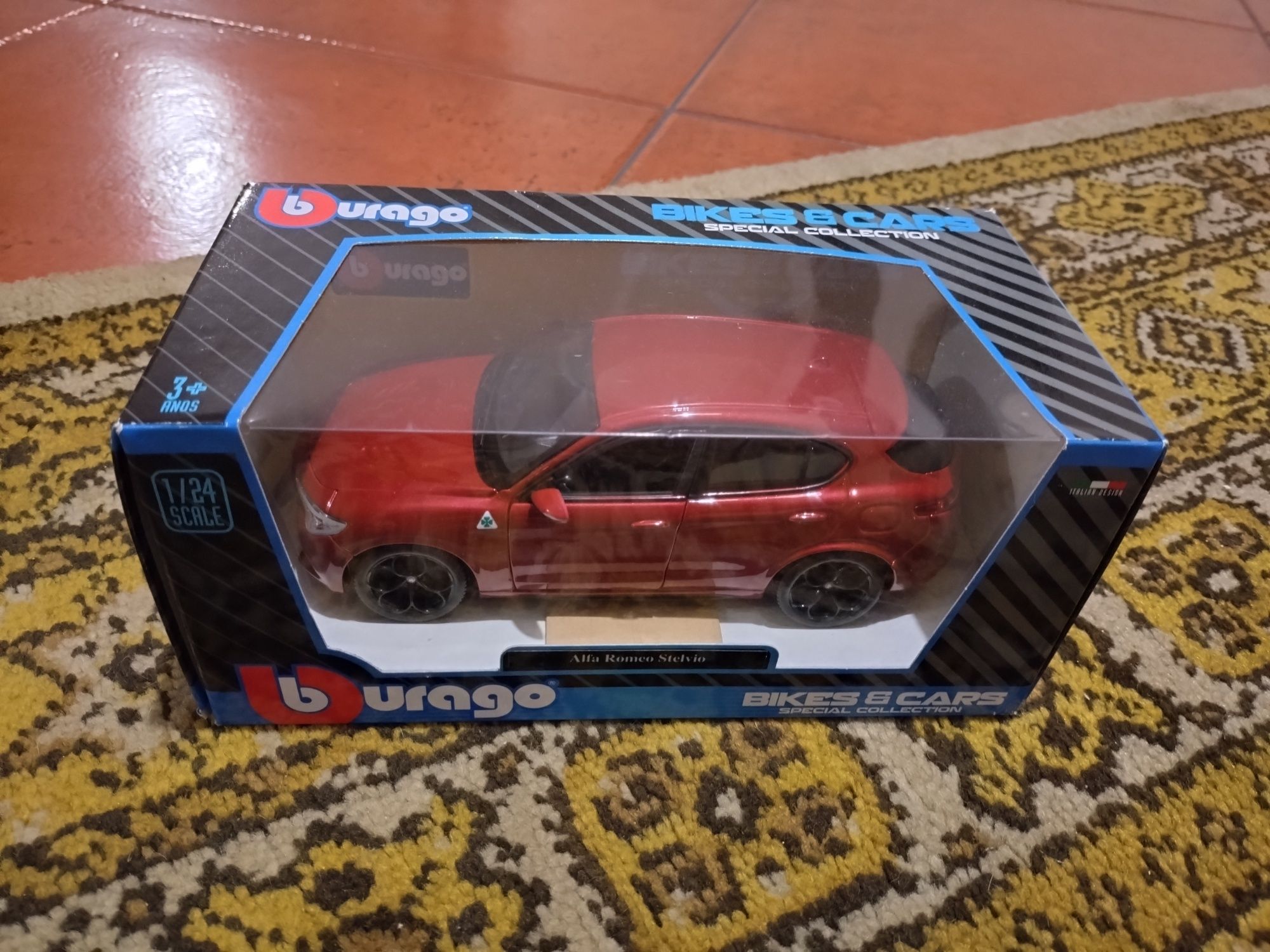 Alfa Romeo Stelvio - Bburago 1/24