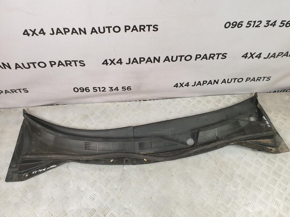 Жабо левая часть NISSAN X-TRAIL T30 (2002-2008) 668638H900 разборка