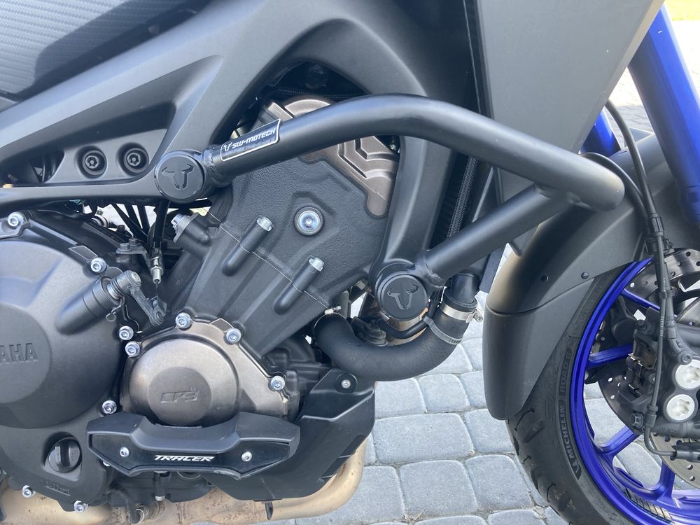 Мотоцикл Yamaha Tracer 900