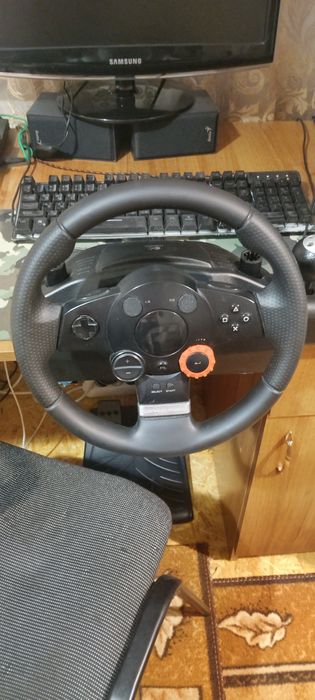 Logitech driving force GT