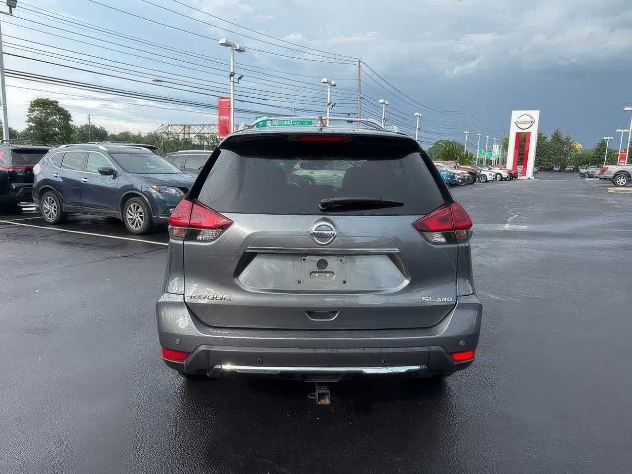 2020 Nissan Rogue