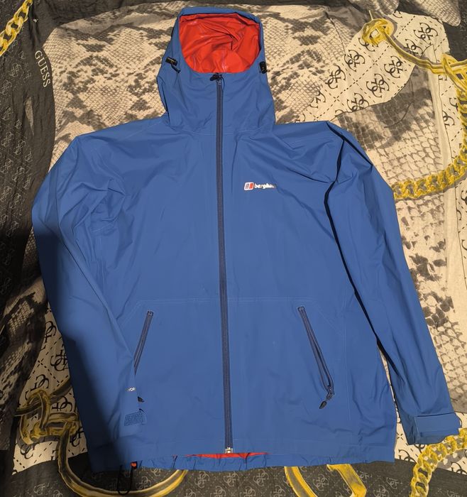 Вітровка берзаус