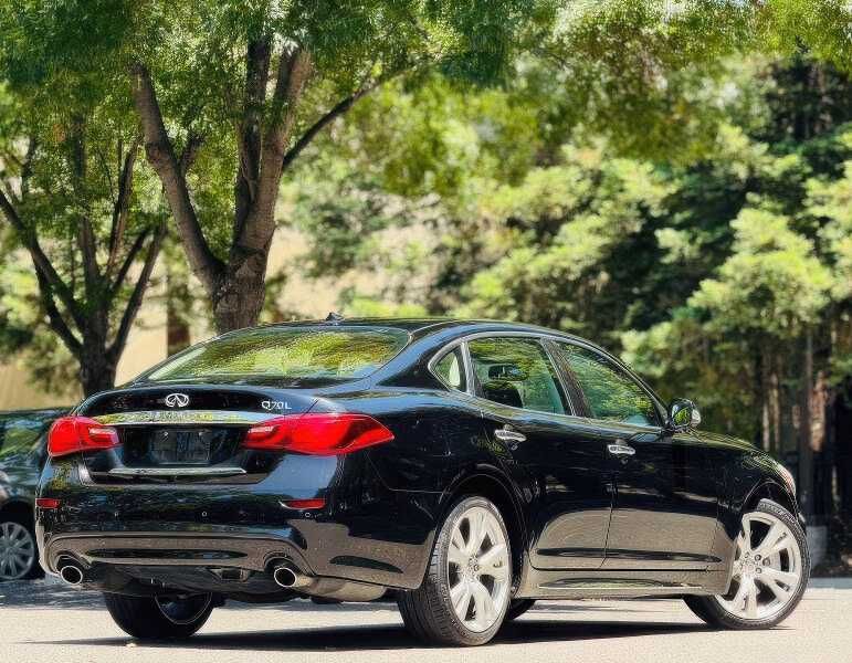 2015 Infiniti Q70L 3.7