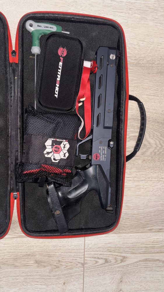Лазерний пістолет Pentashot FLP 15