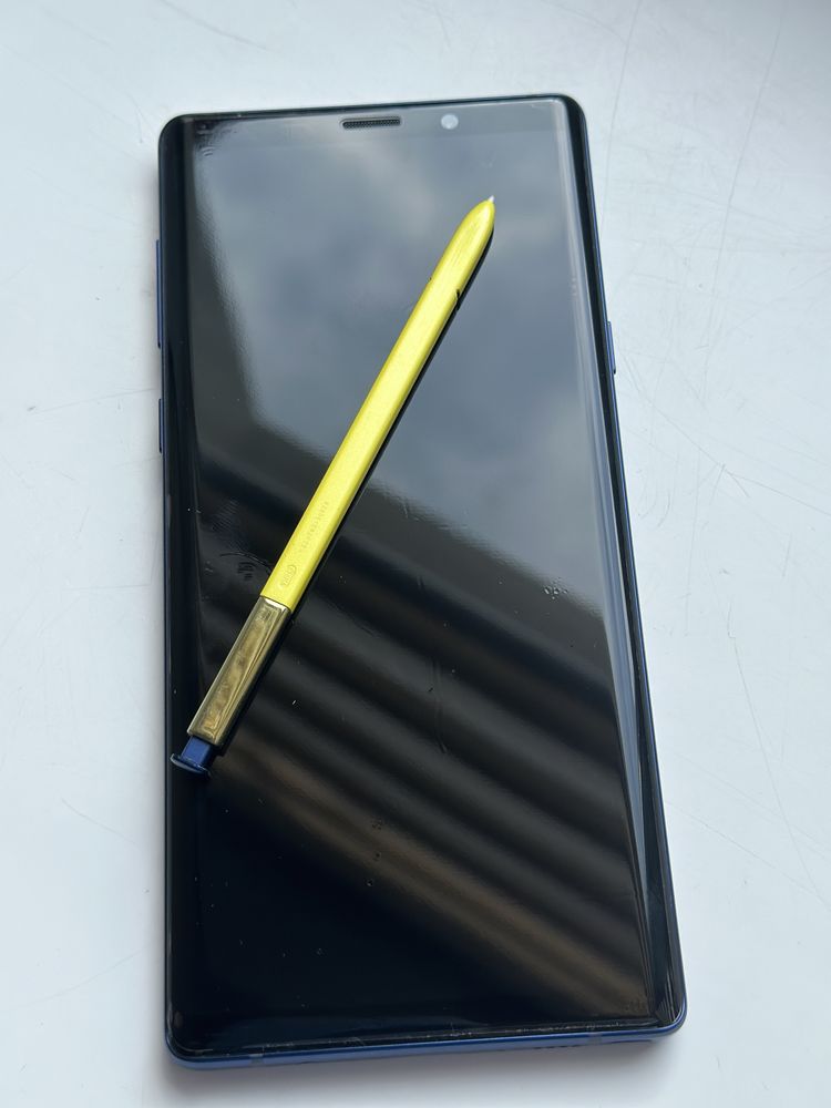 Смартфон Samsung note 9