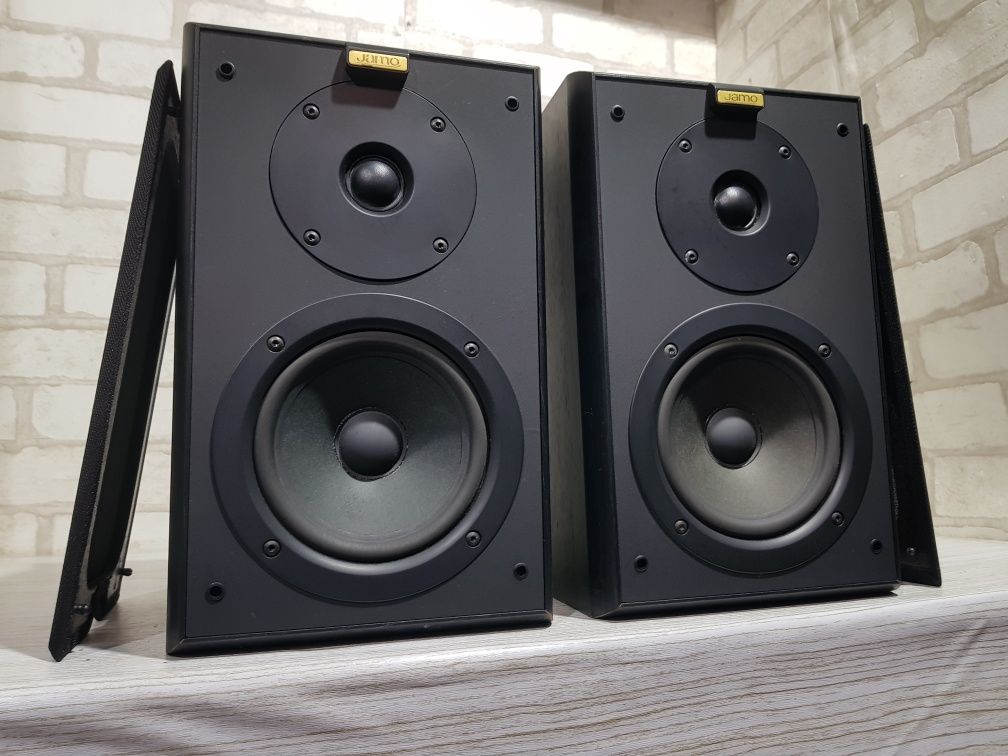Акустика JAMO CORNET 40 II, потужність 60/90 Вт, б/у з Німеччини