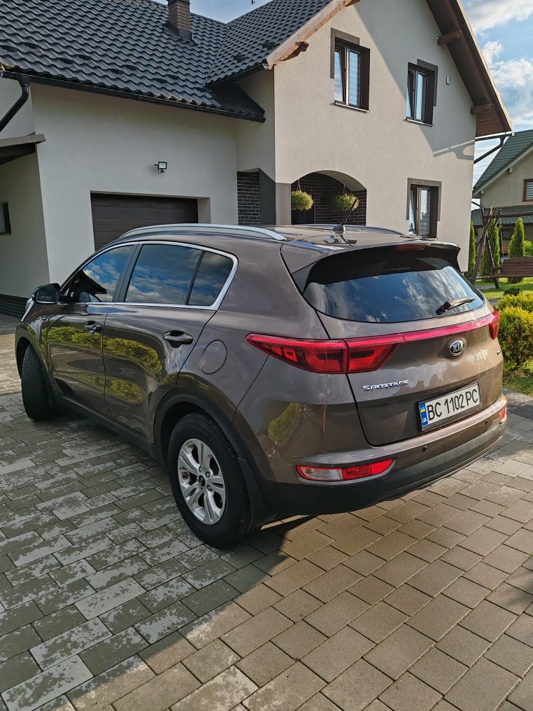 KIA Sporteg 2016 р 1.7 Дизель