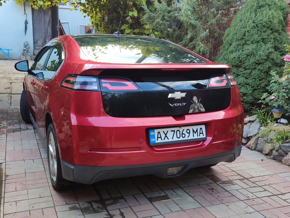 Chevrolet Volt 2012 год