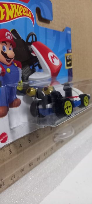 Standard kart hot wheels mariokart