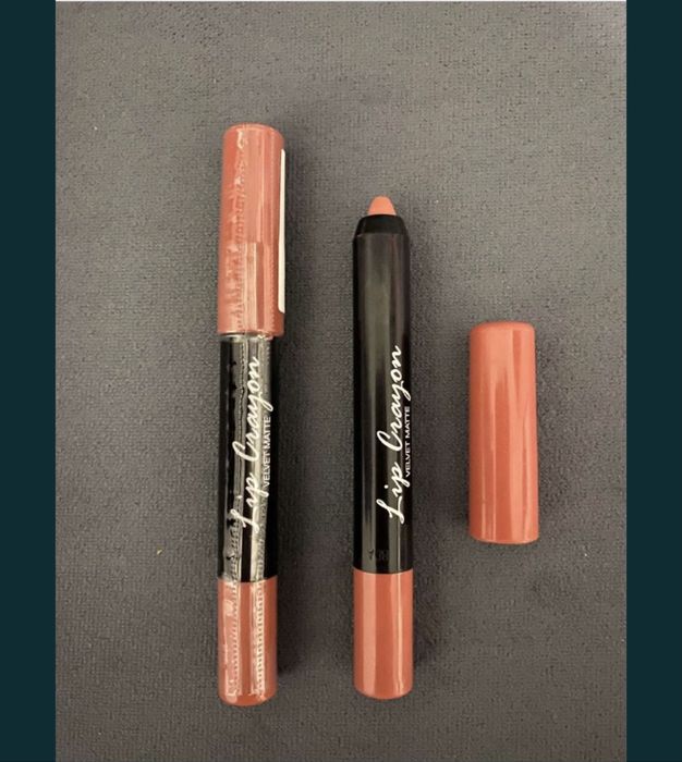 Nowe ubrania odzież rajstopy kosmetyki kredki szminki majtki leginsy