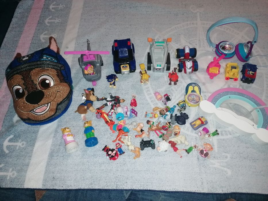 Zestaw Psi Patrol, zabawki. Frozen, słuchawki