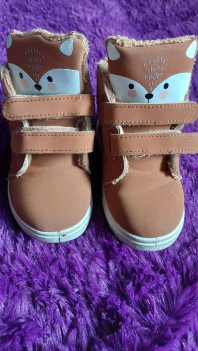 Демісезонне дитяче взуття