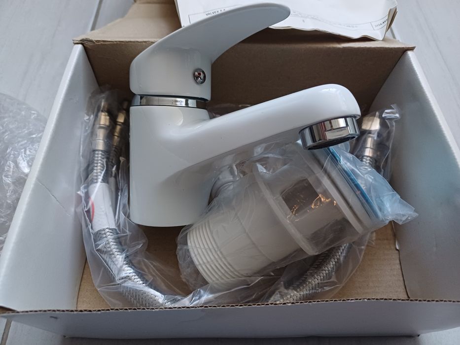 Bateria jednouchwytowa, kran biał do łazienki, NOWY