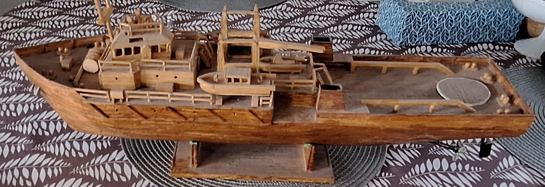 Model okrętu własnoręcznie budowany