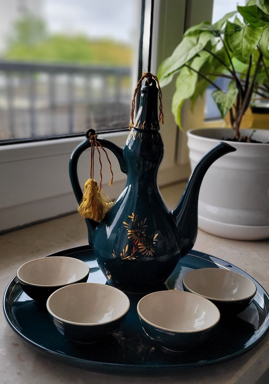 Chiński zestaw porcelana do herbaty lub sake