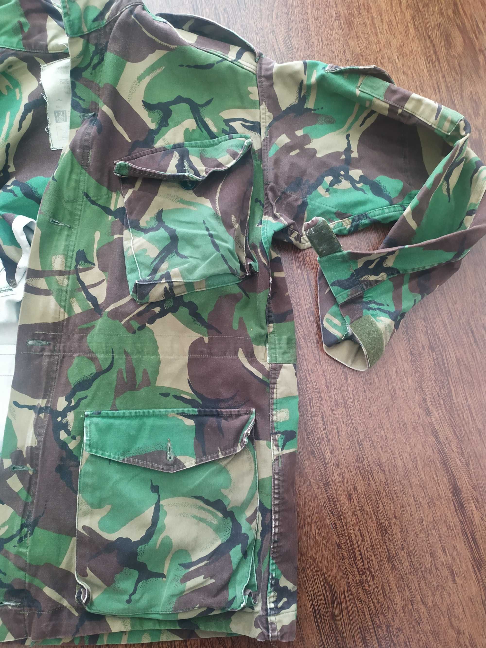 Fato camuflado smock combat