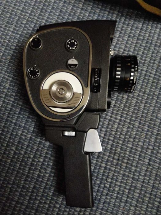 Radziecka kamera kbapu 2x8S-1M Super 8