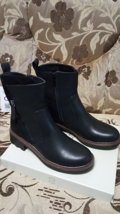 Нові чоботи жіночі