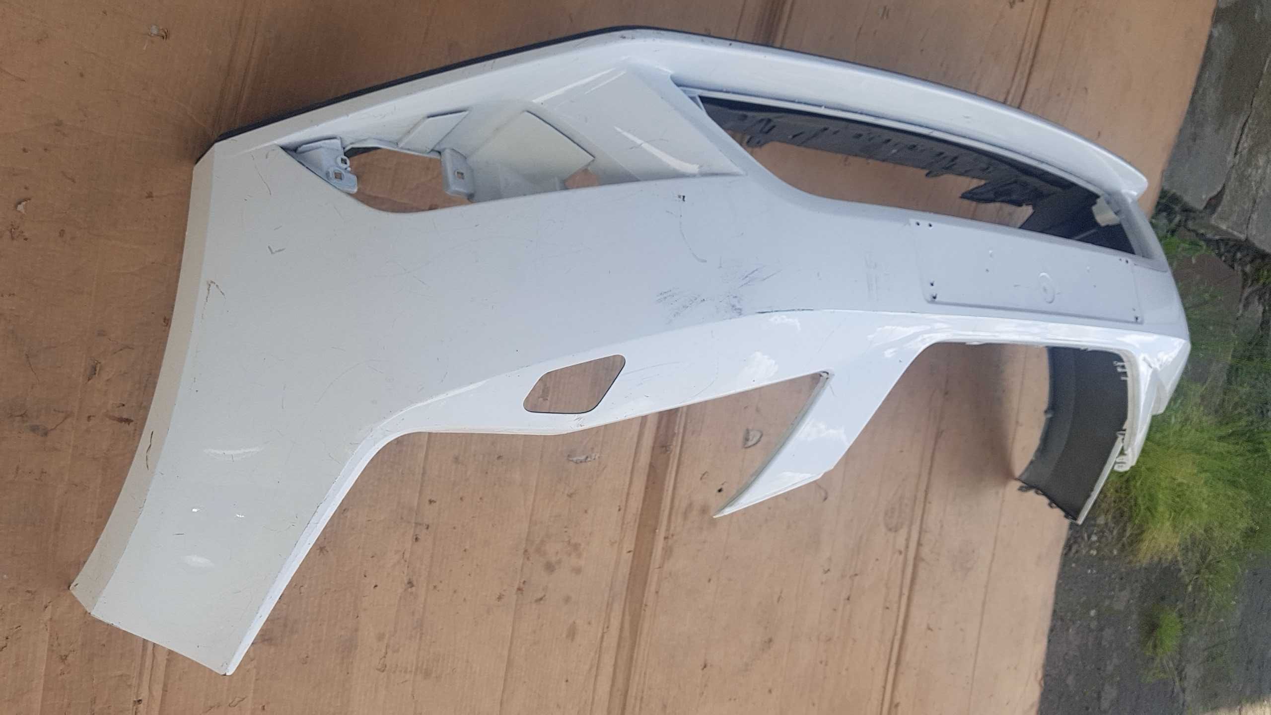 Бампер передній Seat Toledo 4 MK4 бампер передний Toledo 5P0807221