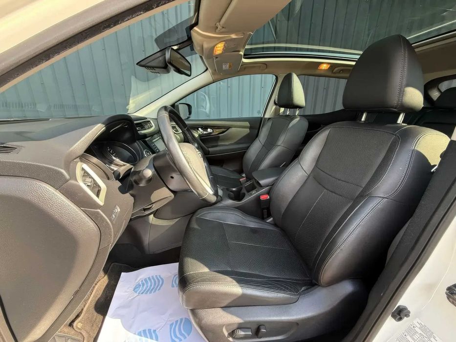 Nissan Qashqai      2016