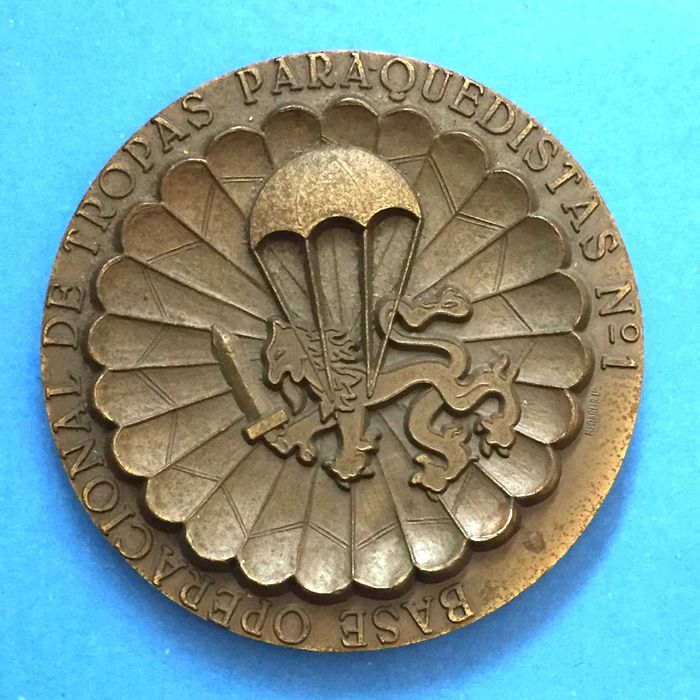R-TROPAS PARA-QUEDISTAS Nº. 1, Base Operacional - medalha - Ø80mm