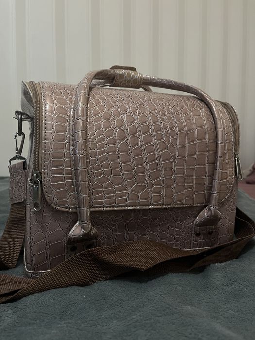 Бʼьюті кейс, чемодан візажиста, сумка для бʼюті майстрів