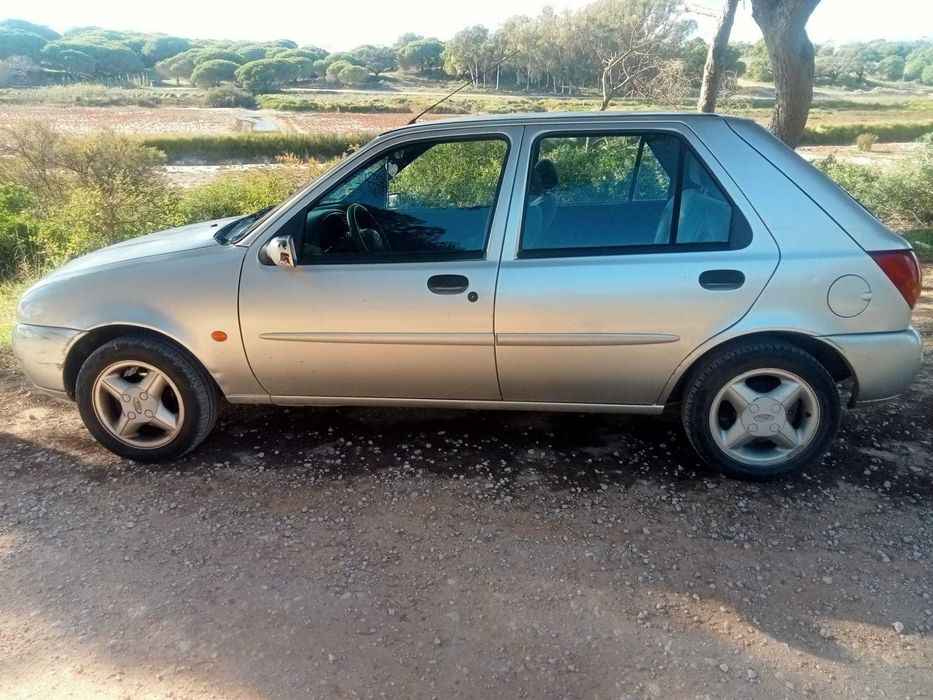 Ford Fiesta 1.2 para venda