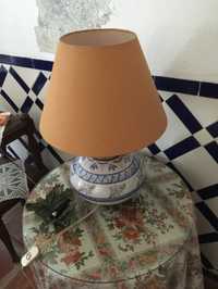 Candeeiro de mesa de apoio Cerâmica Fortuna Azeitão