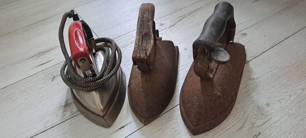 Stare żelazko 3sztuki retro