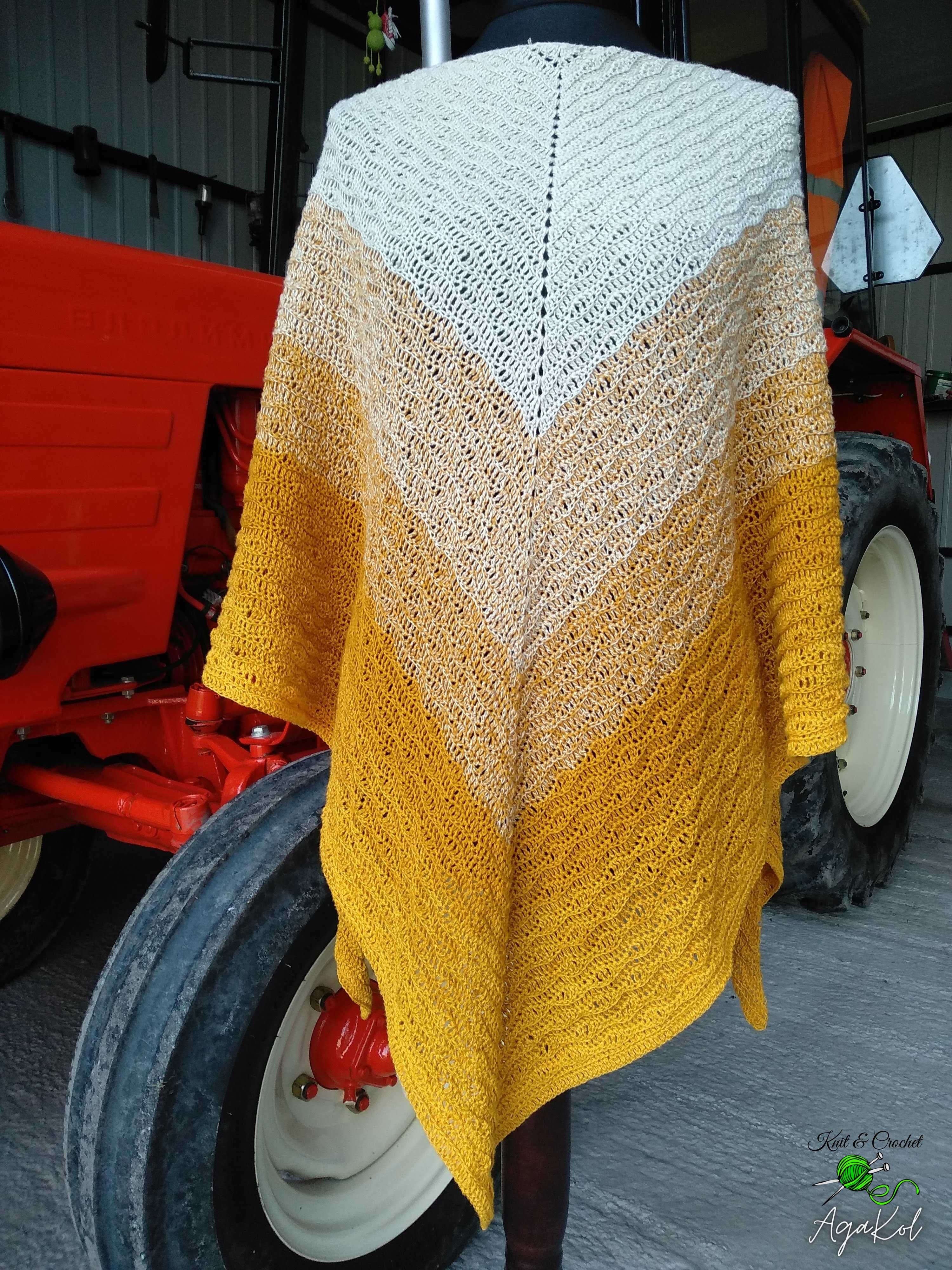 Handmade ręcznie robiona chusta na szydełku