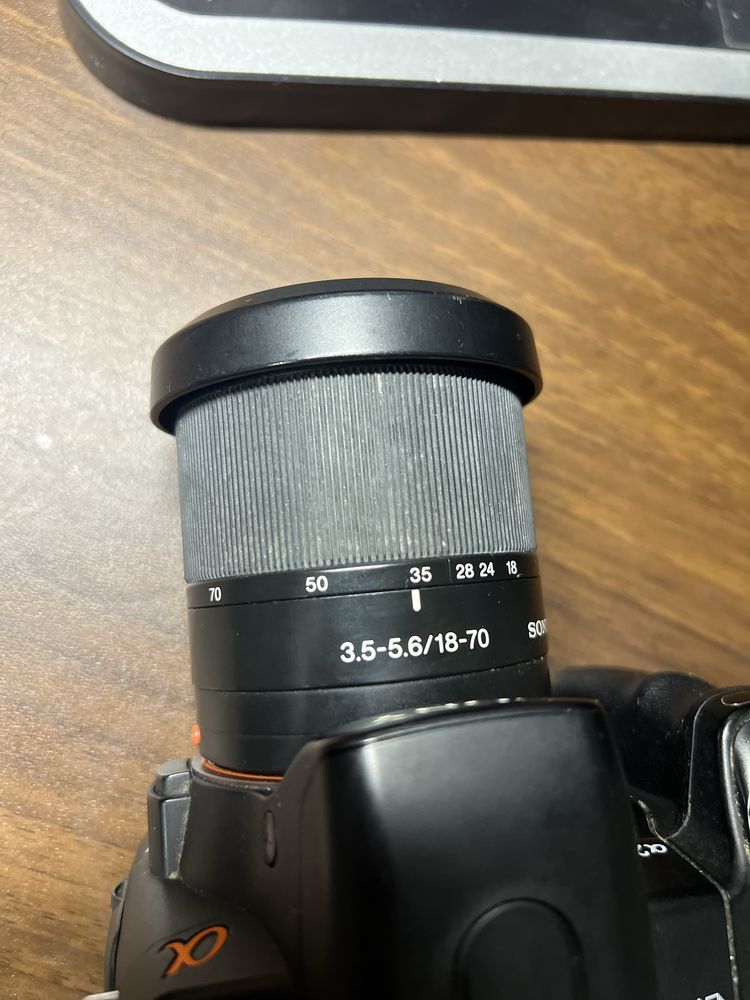 Фотоапарат Sony Alpha A200 + об’єктив Sony DT 18-70mm