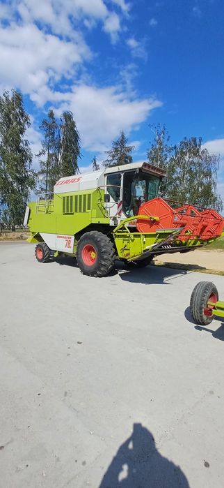 Claas dominator 78 new holland john deere