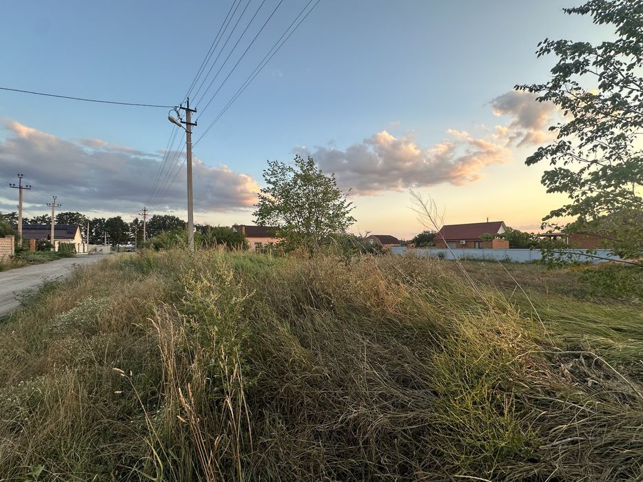 Продам ділянку на Молодіжному