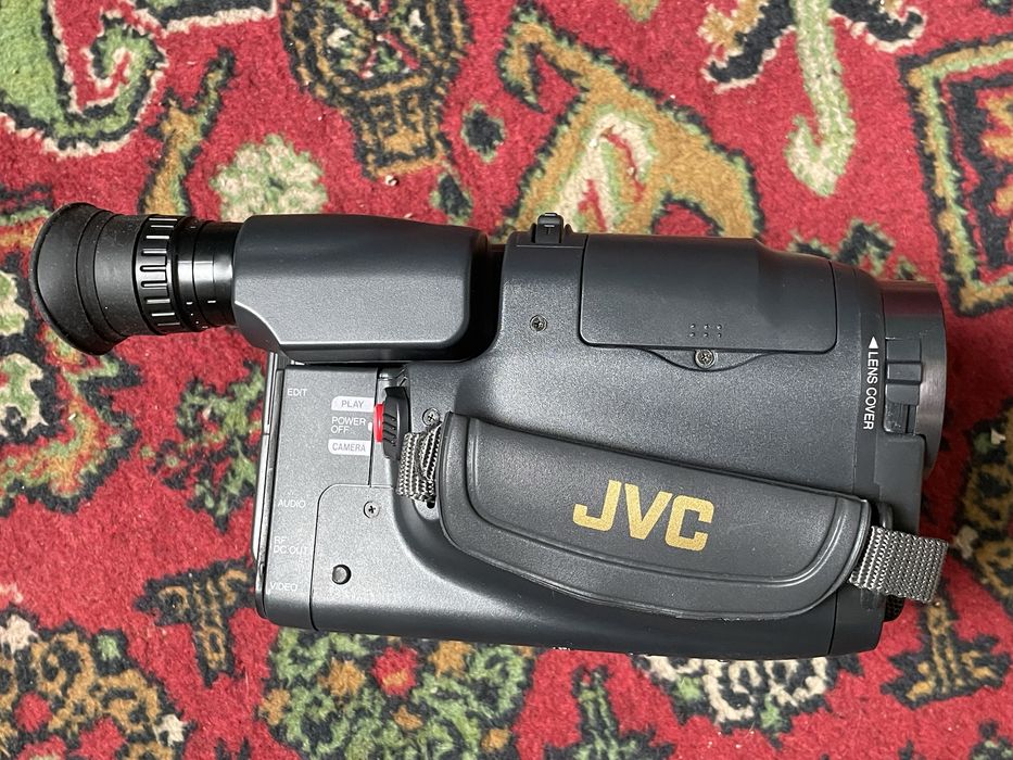 Камера JVC Compact VHS C GR-AX48 1995 оригінальна коробка інструкція