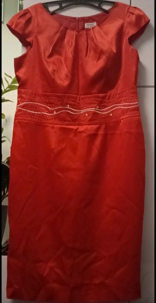 Sukienka czerwona
