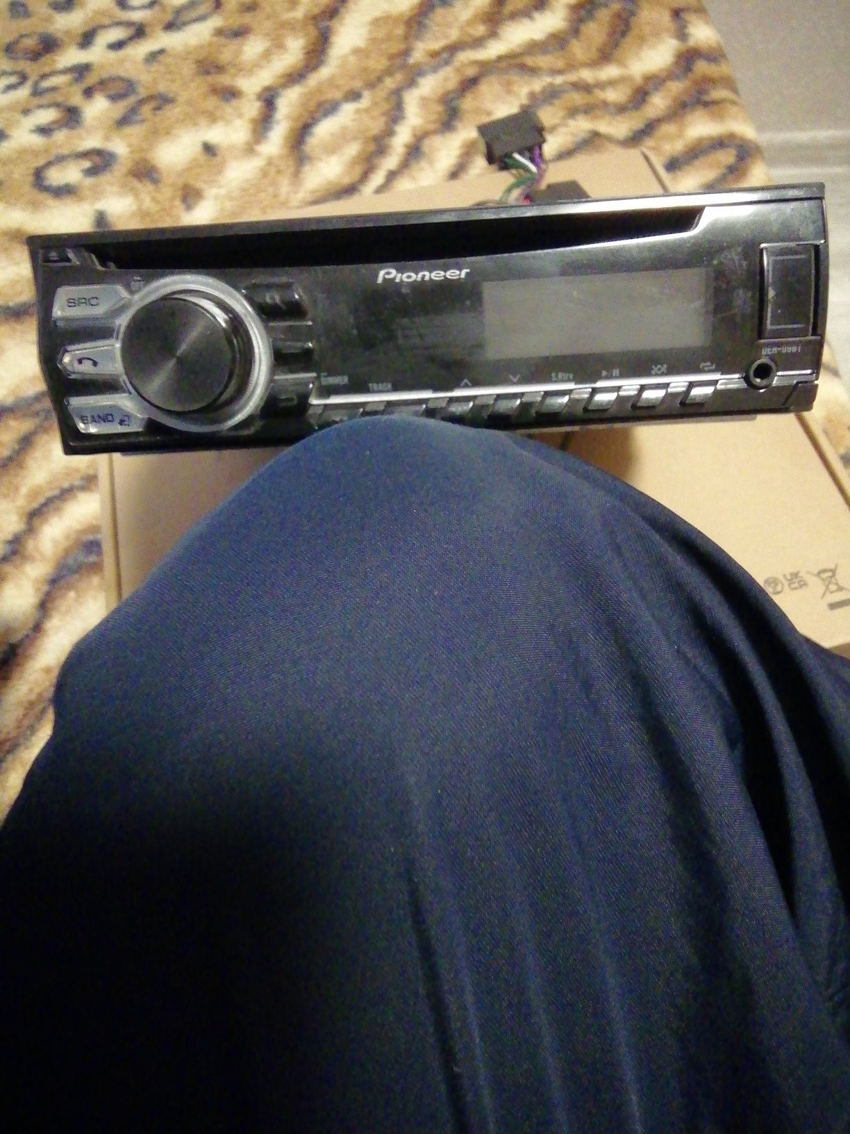 Продам Pioneer deh09bt