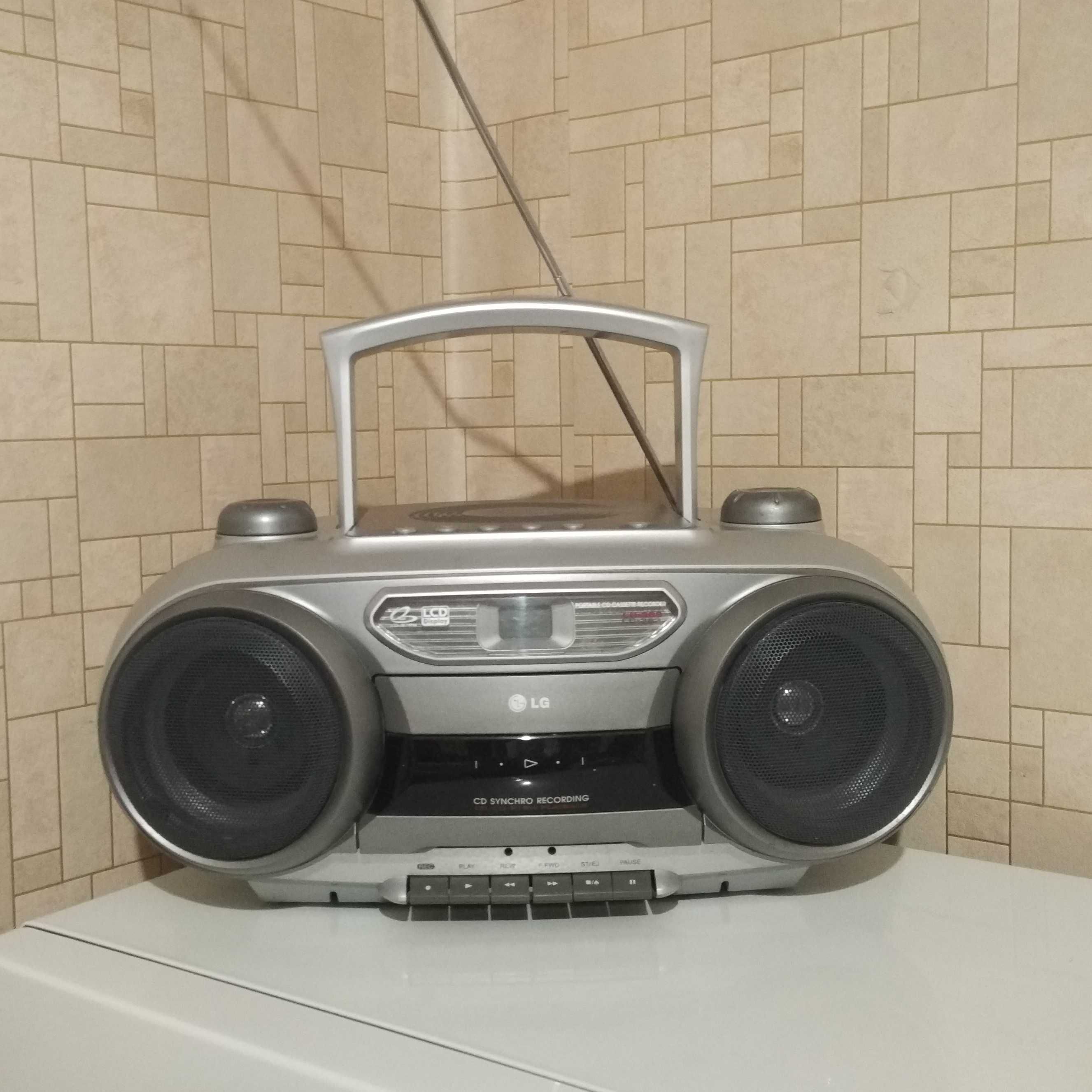 Переносна магнітола LG CD - 363AX