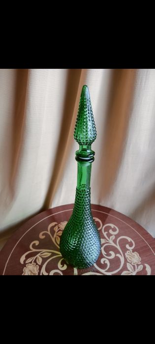 Szmaragdowa karafka Vintage Empoli w stylu genie
