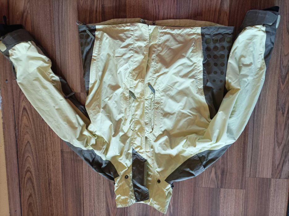 Kurtka w góry Rip Curl Mountain wear rozm 38/40/12