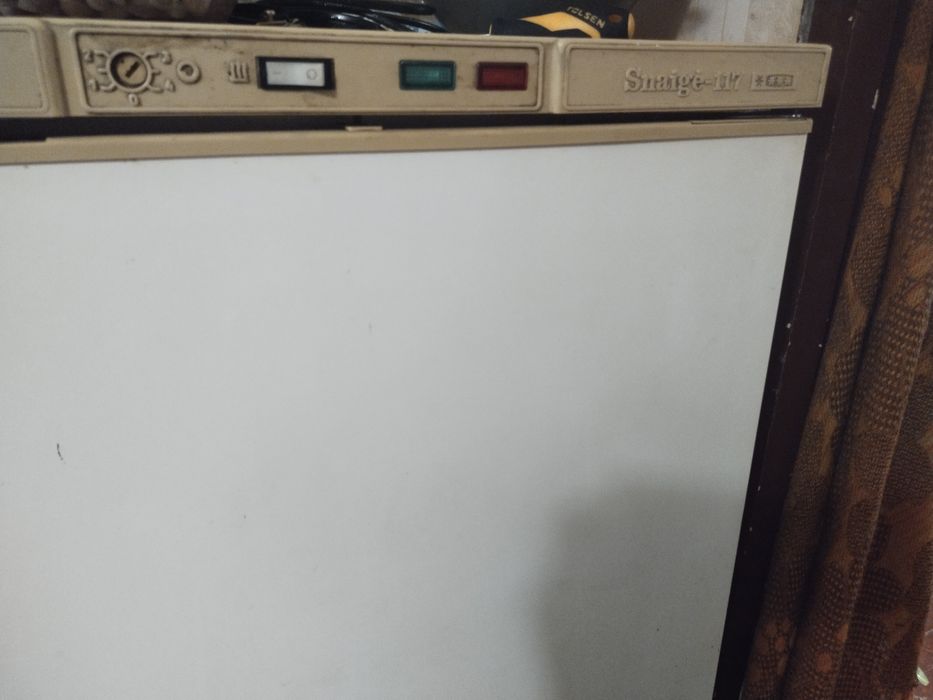 Холодильник на запчасти