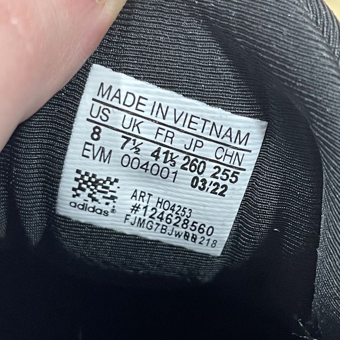Чоловічі кросівки Adidas Ozelia grey