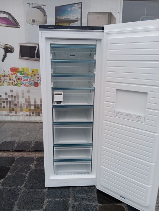 Морозильная камера Siemens No-Frost 366литров INVERTER A+++ Германия