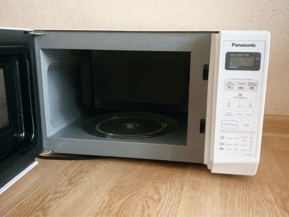 мікрохвильовка Panasonic