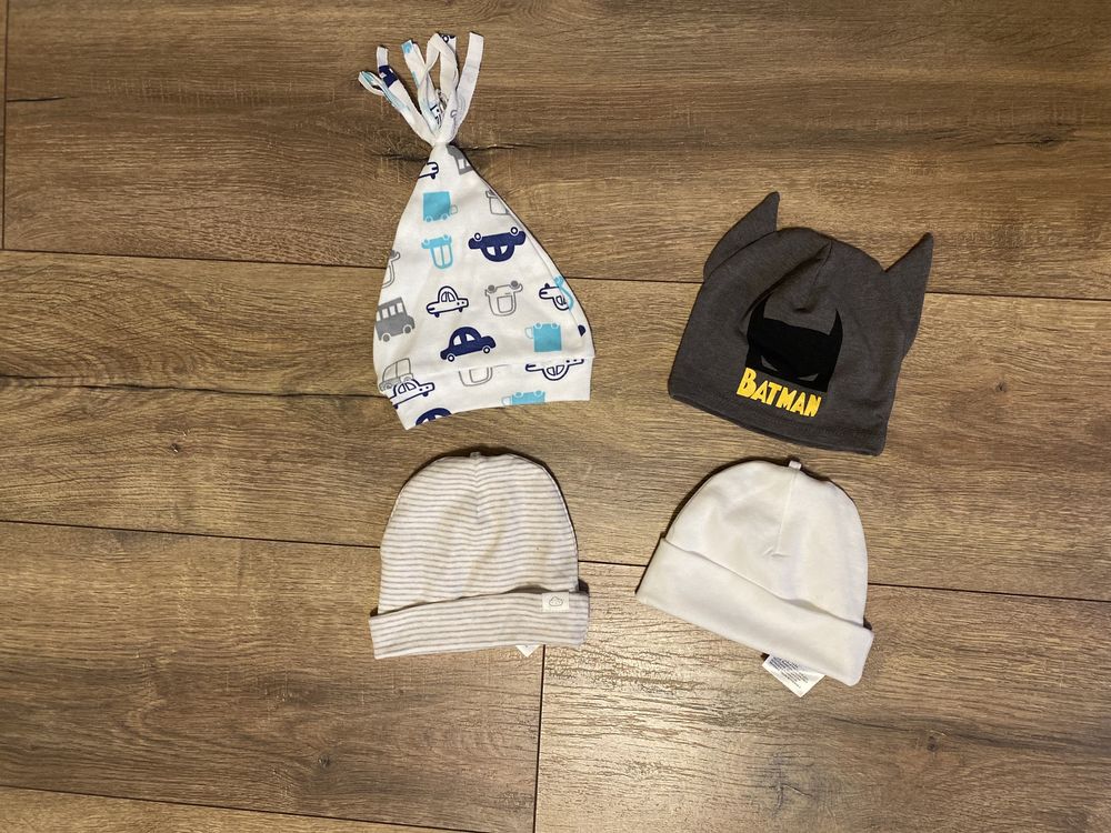 4x czapka czapki dziecięce dla niemowląt 56 62 Cool Club H&M