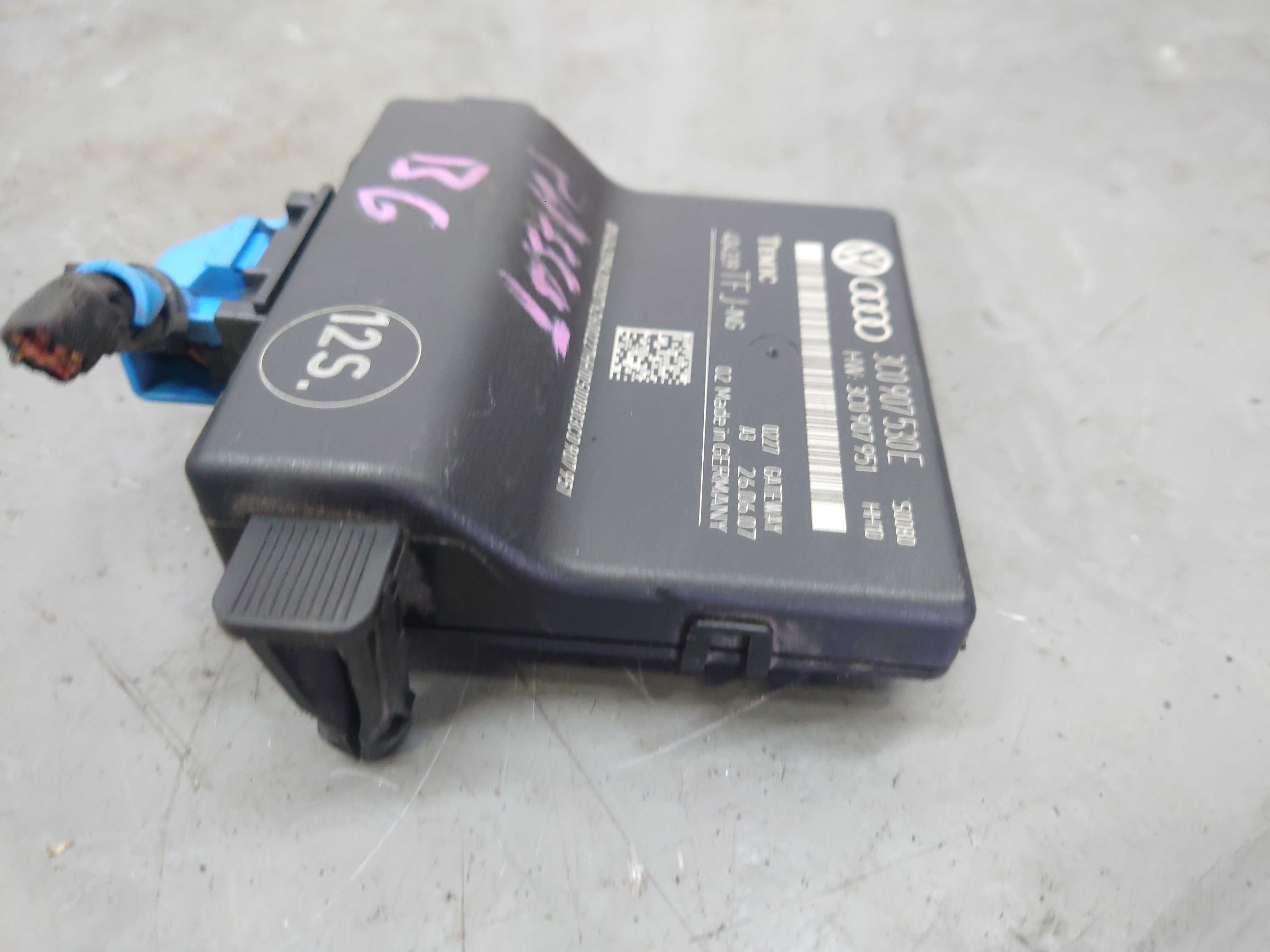 Volkswagen Passat B6 2.0 TDI Moduł Sterownik Gateway