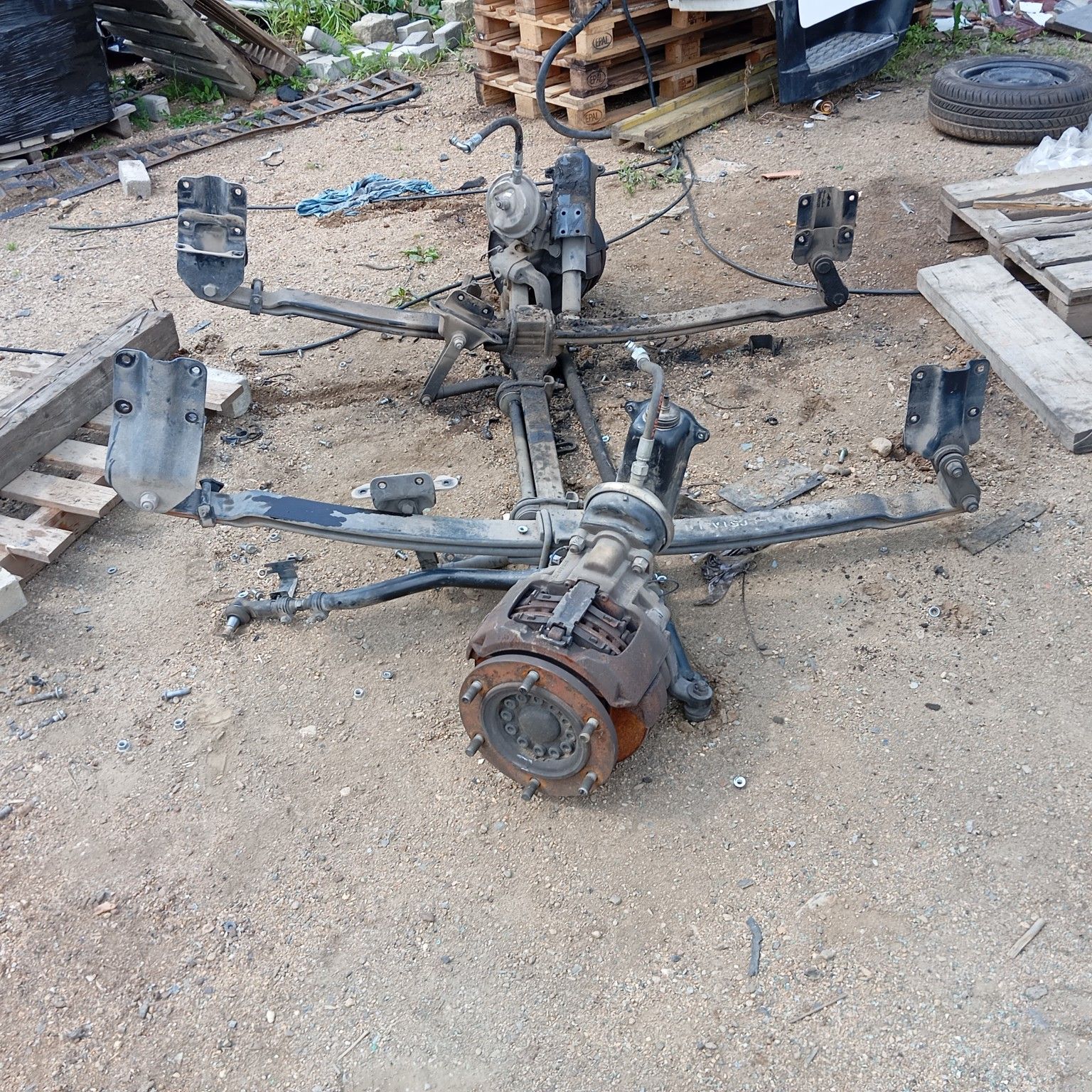 Kompletne Zawieszenie Renault Gama D Nissan NT 500 GJS-600-TC2,