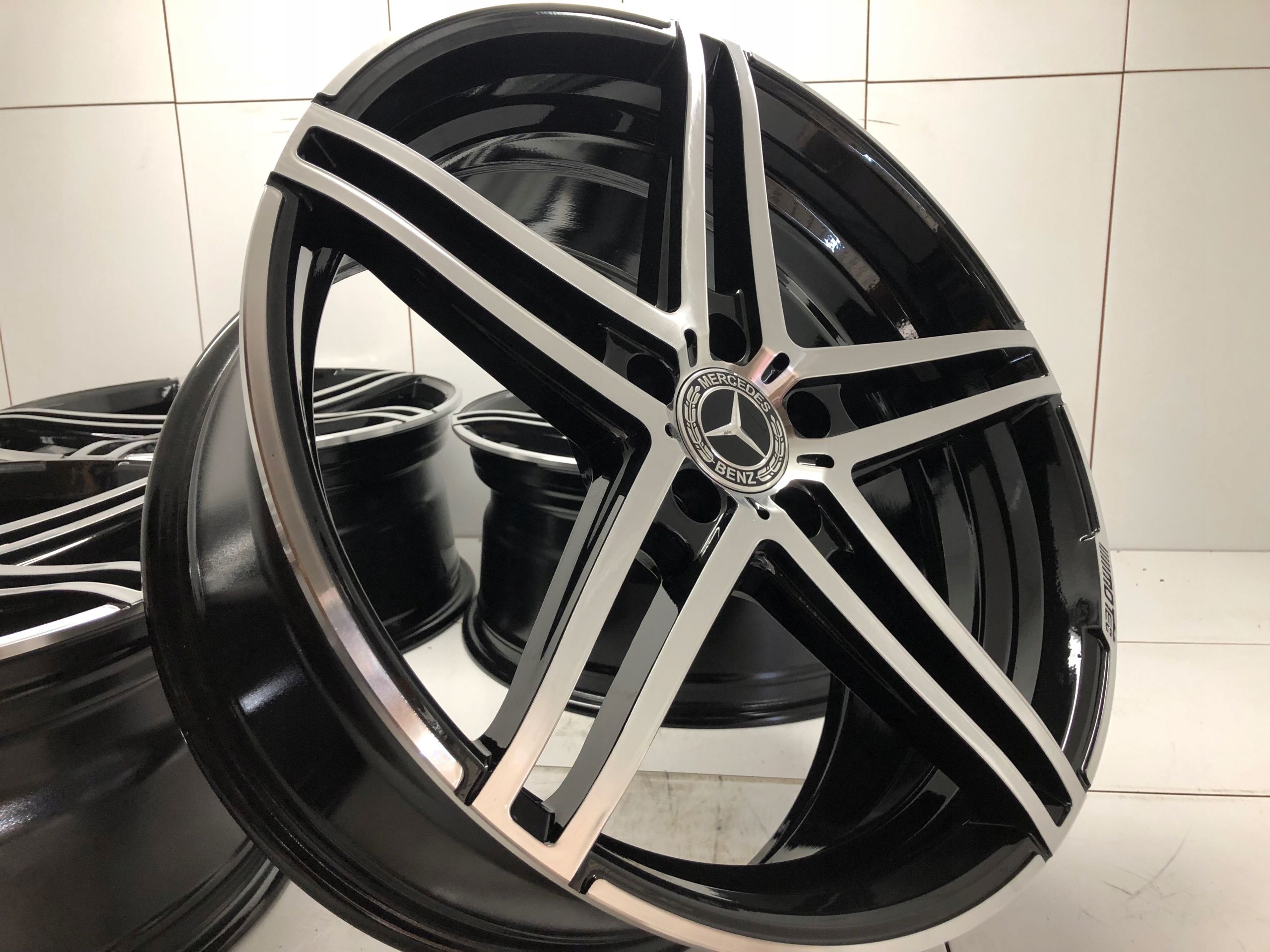 Felgi 19 Mercedes 447 213 Glc Idealne