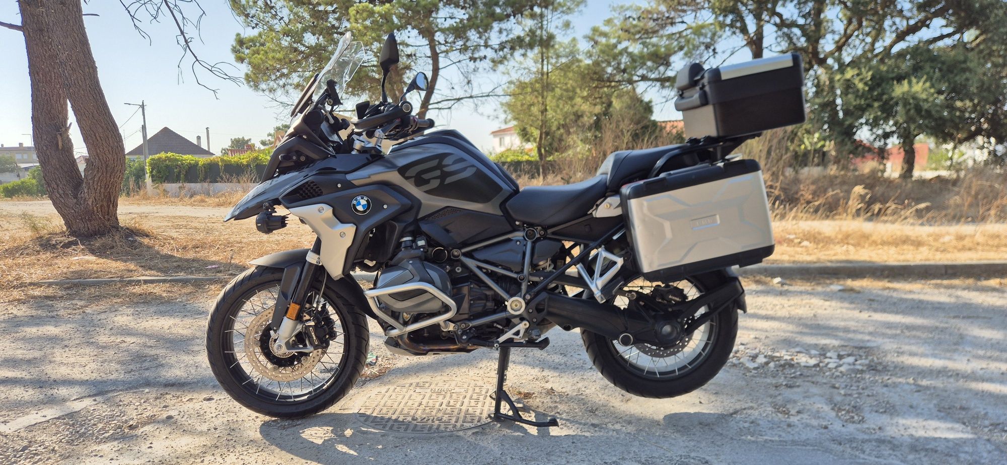 BMW R1250GS Triple Black REBAIXADA  NACIONAL de 2022