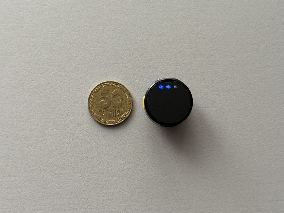 Магнітні петличні мікрофони типу Hollyland Lark M2