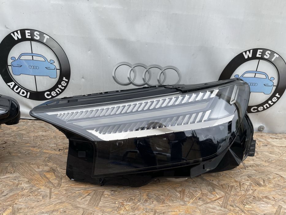 Фари передні Matrix Audi Q4 E Tron 89A фари ауді е трон ку4 матричні
